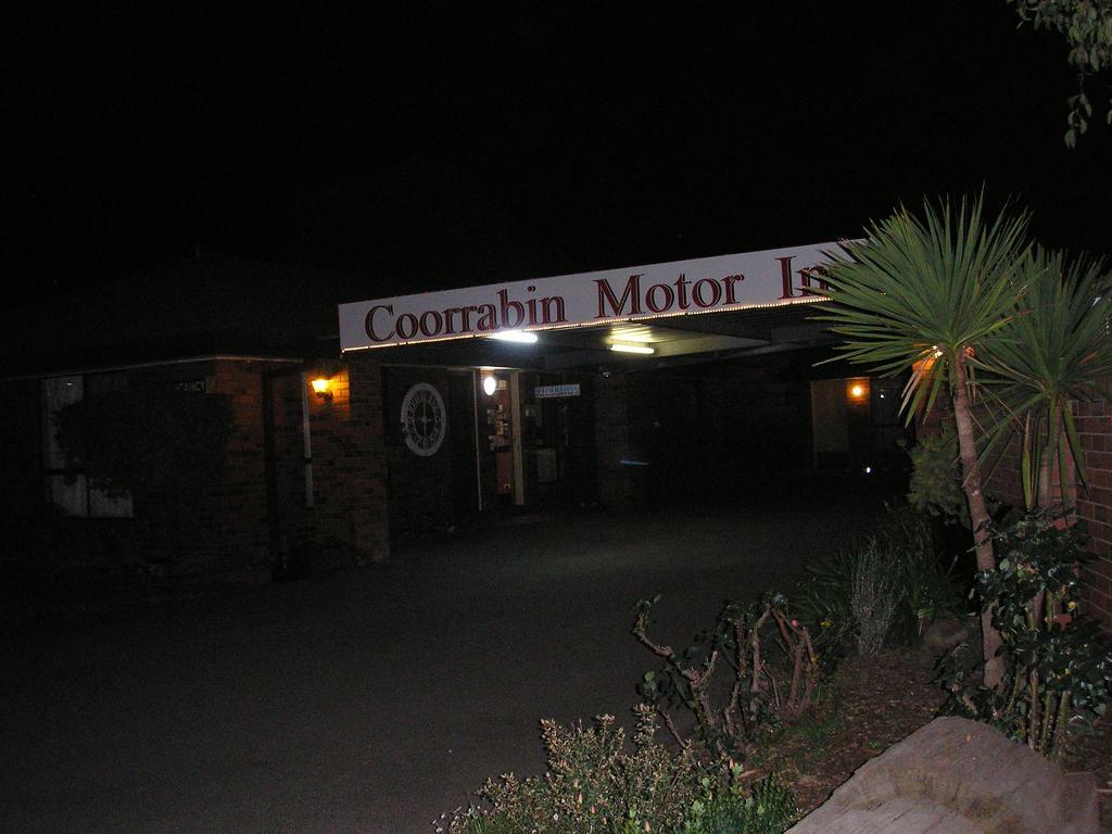 Coorrabin Motor Inn Stawell Exteriér fotografie